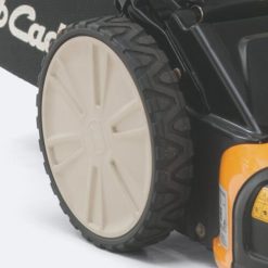 Plæneklipper Selvkørende Cub Cadet LM3 CR53S 8 <h3>Plæneklipper Selvkørende Cub Cadet LM3 CR53S</h3> <h2 class="coh-heading subtitle coh-style-h3---display ">LM3 Serien</h2> <div class="coh-container ssa-component coh-component ssa-component-instance-e202ee87-5e39-4b65-86c8-5b5063d02a05 coh-component-instance-e202ee87-5e39-4b65-86c8-5b5063d02a05 text-container coh-style-text"> <div class="coh-container typography-container coh-style-container-layout" data-gs-text-align="left" data-gs-width="" data-gs-pos="left"> <div class="coh-container"> <div class="coh-wysiwyg"> Dette intuitive, state-of-the-art håndtagssystem, på vor LM3 modeller med Variabel hastighed, lader plæneklipperen køre i nøjagtig den hastighed du ønsker.With the additional side discharge option on LM3 CR46/53s and their STORE BAGHJUL, plus a hard top catcher with fill indicator, these two models set a new standard. </div> </div> </div> </div> <div class="coh-container ssa-component coh-component ssa-component-instance-3b6e9df1-72b4-452b-bc31-11b72bca6f82 coh-component-instance-3b6e9df1-72b4-452b-bc31-11b72bca6f82 text-container coh-style-text"> <div class="coh-container typography-container coh-style-container-layout" data-gs-text-align="left" data-gs-width="" data-gs-pos="left"> <div class="coh-container"> <div class="coh-wysiwyg"> <div class="coh-container ssa-component coh-component ssa-component-instance-9447d5dd-69a4-4b01-a27e-a9e64bb56a19 coh-component-instance-9447d5dd-69a4-4b01-a27e-a9e64bb56a19 sbd-carousel-component coh-style-margin-bottom-small" data-select-theme="light-grey"> <div class="coh-container ssa-component coh-component ssa-component-instance-9447d5dd-69a4-4b01-a27e-a9e64bb56a19 coh-component-instance-9447d5dd-69a4-4b01-a27e-a9e64bb56a19 section-container-wrapper coh-style-carousel-container coh-ce-cpt_section-a177ea9c"><section class="coh-container section section-container-component coh-style-section" data-gs-background-color="light-grey" data-gs-spacing="sm" data-gs-min-height="" data-gs-overlay="" data-gs-foreground-color="dark" data-gs-remove-spacing=""> <div class="coh-container section-inner"> <div class="coh-container coh-container-boxed"> <div class="coh-container custom-slider"> <div class="coh-container sbd-carousel-page-indicator"></div> <div class="coh-container sbd-carousel slick-initialized slick-slider" role="region" data-slides-to-show="4" aria-label="carousel-2"> <div class="slick-list draggable"> <div class="slick-track"> <div class="slick-slide slick-current slick-active" role="group" data-slick-index="0" aria-label="slide 1" aria-disabled="false"> <div> <div class="coh-container ssa-component coh-component ssa-component-instance-12a29146-4b79-4dbd-9046-2c94253a1126 coh-component-instance-12a29146-4b79-4dbd-9046-2c94253a1126 sbd-carousel-item gsap-carousel-item"> <div class="coh-container ssa-component coh-component ssa-component-instance-67fdc704-0f50-4ed9-b38f-c5593a2cebb9 coh-component-instance-67fdc704-0f50-4ed9-b38f-c5593a2cebb9 coh-style-image-text-tile" data-force-uppercase=""> <div class="coh-container img-container "></div> </div> </div> </div> </div> </div> </div> </div> <div class="coh-container sbd-carousel-page-indicator"></div> </div> </div> </div> </section></div> </div> <div class="coh-container ssa-component coh-component ssa-component-instance-e2edca64-66f7-4aa4-9fcb-ef5aa1f33df3 coh-component-instance-e2edca64-66f7-4aa4-9fcb-ef5aa1f33df3 split-background coh-style-margin-bottom-medium coh-style-grid-container ssa-instance-7d882386d8e5253c8991fb89cbe2ce02 coh-ce-cpt_grid_container-ed08778" data-gs-background-color="none" data-gs-spacing="sm"> <div class="coh-container ssa-component coh-component ssa-component-instance-e2edca64-66f7-4aa4-9fcb-ef5aa1f33df3 coh-component-instance-e2edca64-66f7-4aa4-9fcb-ef5aa1f33df3 section-container-wrapper coh-ce-cpt_section-a177ea9c"><section class="coh-container section section-container-component coh-style-section" data-gs-background-color="default" data-gs-spacing="none" data-gs-min-height="" data-gs-overlay="" data-gs-foreground-color="dark" data-gs-remove-spacing=""> <div class="coh-container section-inner"> <div class="coh-container coh-container-boxed"> <div class="coh-container content-container split-background ssa-instance-7d882386d8e5253c8991fb89cbe2ce02 coh-ce-cpt_grid_container-305a42af" data-gs-background-color="white" data-gs-spacing="none" data-select-theme="white" data-select-cta-theme=""> <div class="coh-container ssa-component coh-component ssa-component-instance-e2edca64-66f7-4aa4-9fcb-ef5aa1f33df3 coh-component-instance-e2edca64-66f7-4aa4-9fcb-ef5aa1f33df3 coh-style-columns"> <div class="coh-row coh-row-xl coh-row-visible-xl" data-coh-row-match-heights="{"ps":{"target":"none"},"xl":{"target":".coh-style-image-text-tile"}}" data-once="coh-row-match-heights-init"> <div class="coh-row-inner ssa-instance-26e0f0ed2061bb5ac22da70262da8296 coh-ce-cpt_columns-c79f689d"> <div class="coh-column ssa-component coh-component ssa-component-instance-aae9b4af-012a-4970-baeb-52c1eb3d5a00 coh-component-instance-aae9b4af-012a-4970-baeb-52c1eb3d5a00 coh-visible-ps coh-col-ps-12 coh-visible-sm coh-col-sm-12 coh-visible-md coh-col-md-12 coh-visible-xl coh-col-xl-12"> <div class="coh-container ssa-component coh-component ssa-component-instance-26a048c7-4130-4980-8414-da84a7f5d963 coh-component-instance-26a048c7-4130-4980-8414-da84a7f5d963 rich-text-editor split-background coh-style-rich-text-editor ssa-instance-2371b2cd420d4fafa14dab359097b8bb coh-ce-cpt_rich_text_editor-f4e8cdff" data-theme="light"> <div class="coh-container ssa-component coh-component ssa-component-instance-26a048c7-4130-4980-8414-da84a7f5d963 coh-component-instance-26a048c7-4130-4980-8414-da84a7f5d963 section-container-wrapper coh-style-margin-bottom-small coh-ce-cpt_section-a177ea9c"><section class="coh-container section section-container-component coh-style-section" data-gs-background-color="default" data-gs-spacing="none" data-gs-min-height="" data-gs-overlay="" data-gs-foreground-color="dark" data-gs-remove-spacing=""> <div class="coh-container section-inner"> <div class="coh-container coh-container-boxed"> <div class="coh-container ssa-component coh-component ssa-component-instance-26a048c7-4130-4980-8414-da84a7f5d963 coh-component-instance-26a048c7-4130-4980-8414-da84a7f5d963 text-container coh-style-text"> <div class="coh-container typography-container coh-style-container-layout" data-gs-text-align="left" data-gs-width="" data-gs-pos="left"> <div class="coh-container"> <div class="coh-wysiwyg"></div> </div> </div> </div> </div> </div> </section></div> </div> </div> </div> </div> </div> </div> </div> </div> </section></div> </div> </div> </div> </div> </div> Plæneklipper Selvkørende Cub Cadet LM3 CR53S